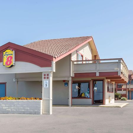 Super 8 By Wyndham Fort Bragg Zewnętrze zdjęcie